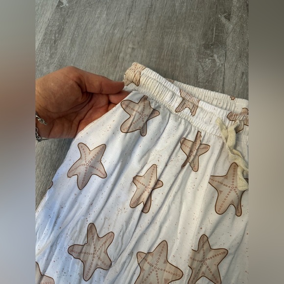 Bamboo Soft Women’s Pajamas Size Small Top and Joggers - Picture 12 of 12